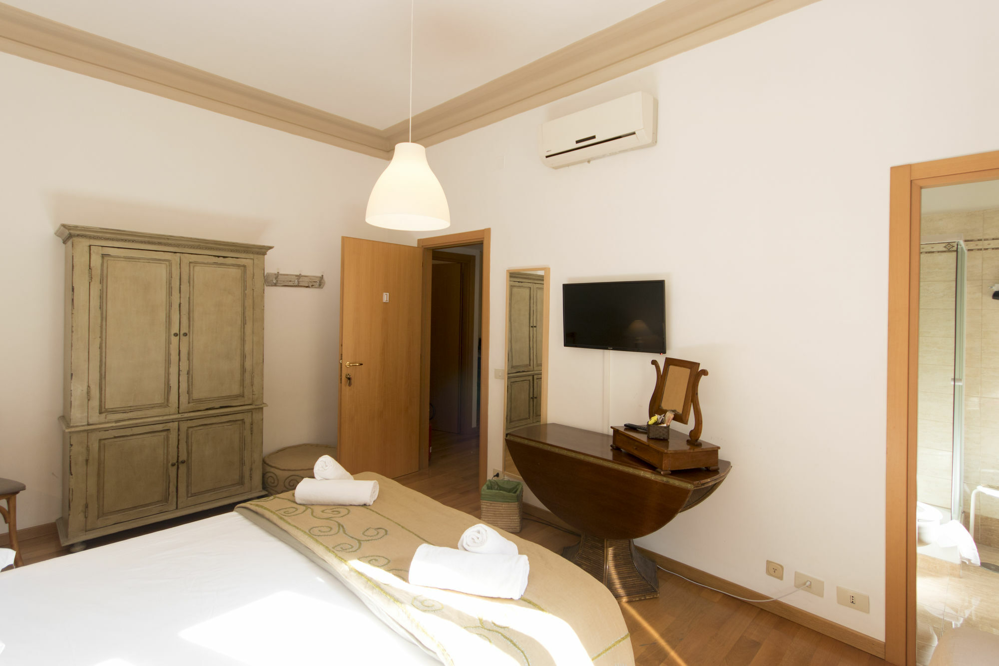 Le Suites Di Tevere Home Ρώμη Εξωτερικό φωτογραφία